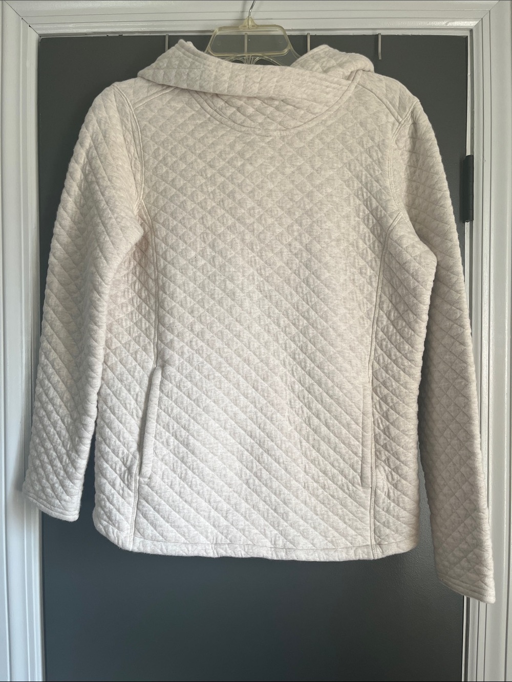 Duluth Trading Co Quilted Hooded Jacket in Cream